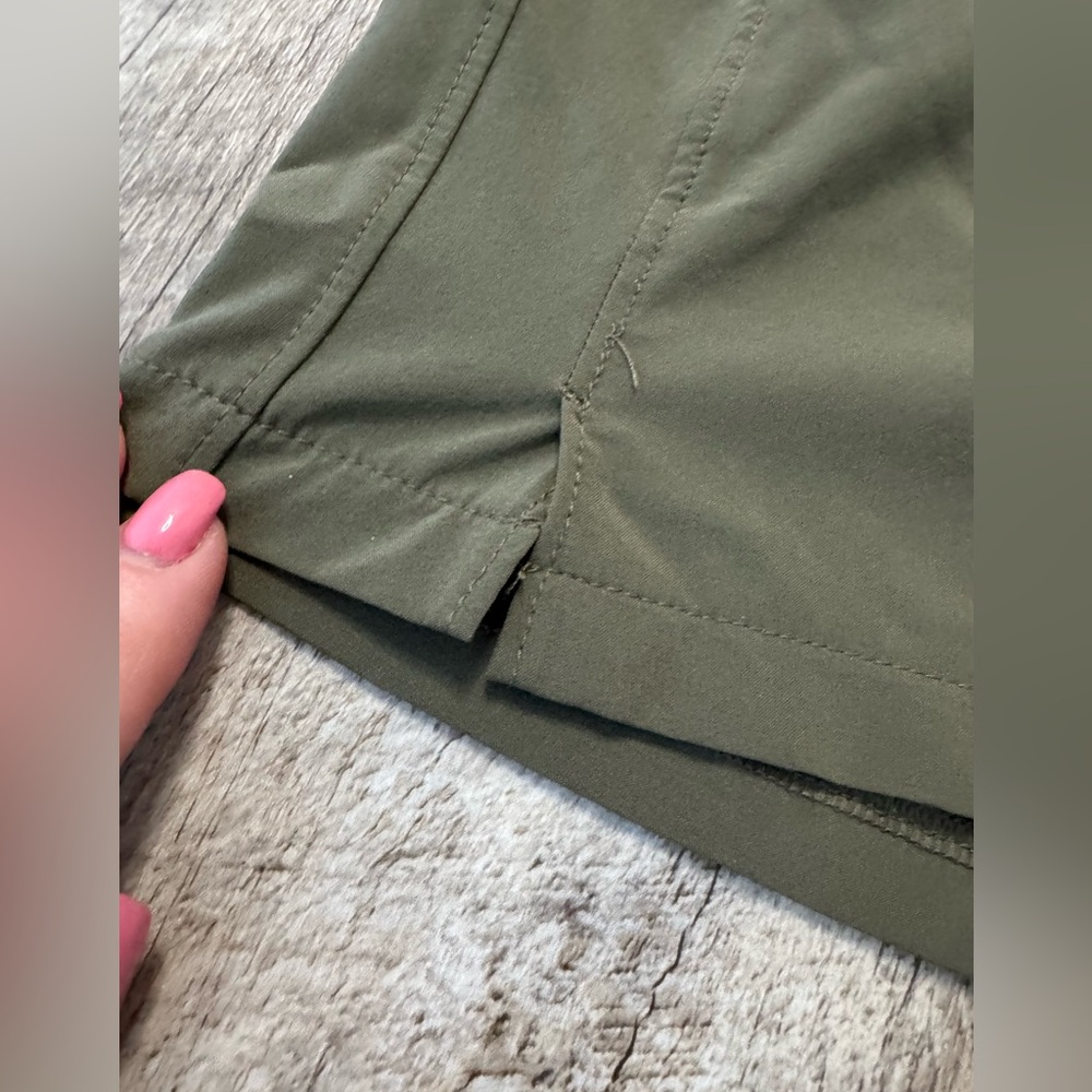 All in Motion size XS Olive green skirt, like new * see waistband/back spot - Picture 2 of 10
